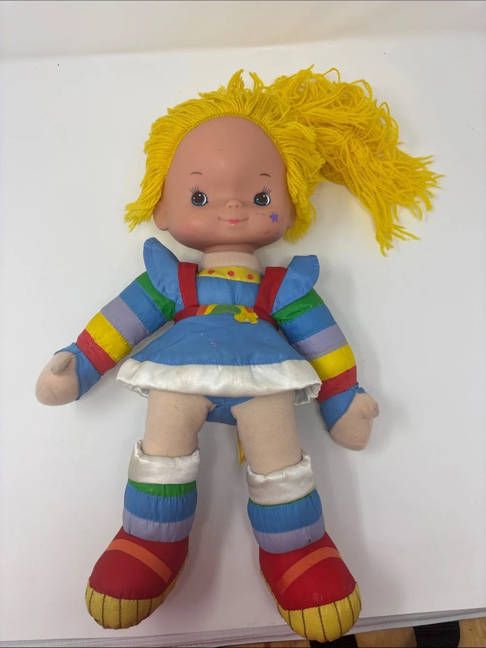 Vintage Rainbow Brite Yellow-Haired Rainbow Dress Kids Doll